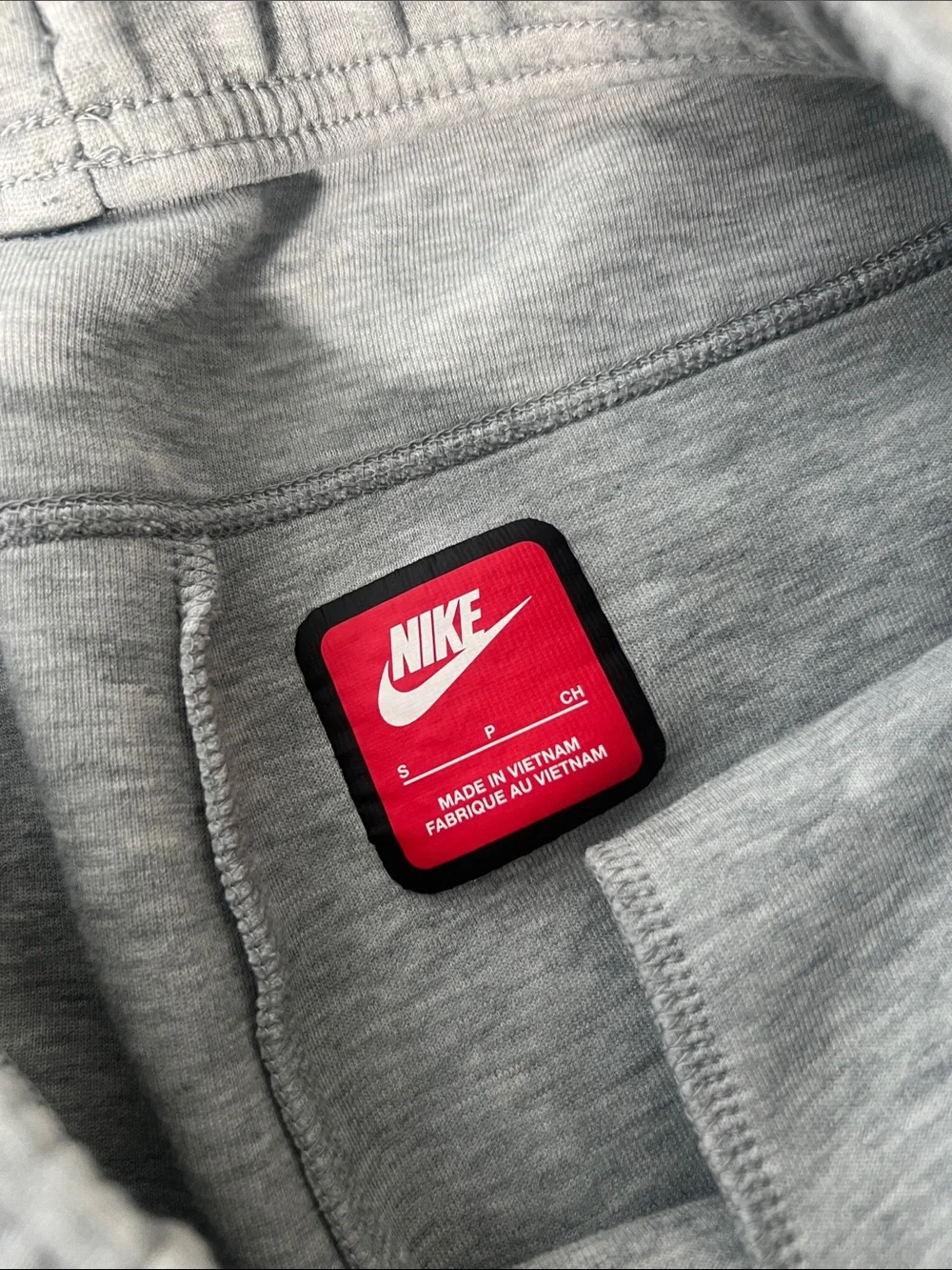 Nike men’s grey sweatshorts small